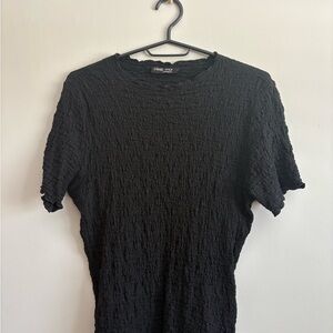Cest Moi Black Crinkle Short-Sleeve Top